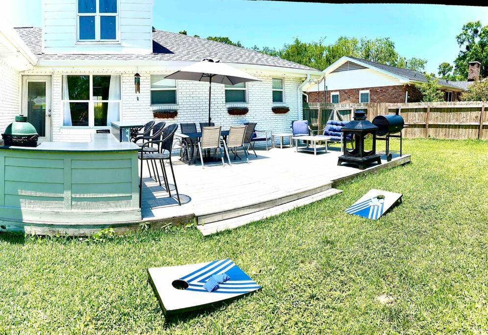 4/3 Home Centrally Located, Beach, Casino, Airport, Dining, Golfing, Shopping, Entertainment Gulfport Bagian luar foto