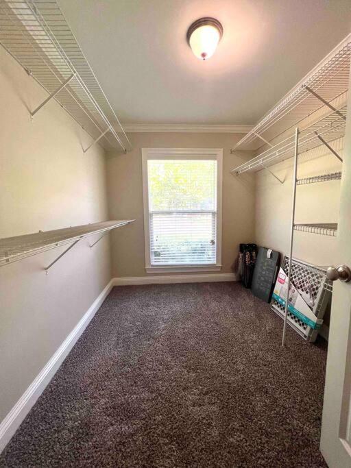 4/3 Home Centrally Located, Beach, Casino, Airport, Dining, Golfing, Shopping, Entertainment Gulfport Bagian luar foto