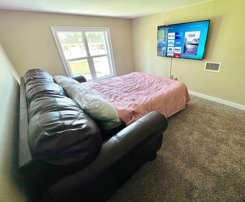 4/3 Home Centrally Located, Beach, Casino, Airport, Dining, Golfing, Shopping, Entertainment Gulfport Bagian luar foto